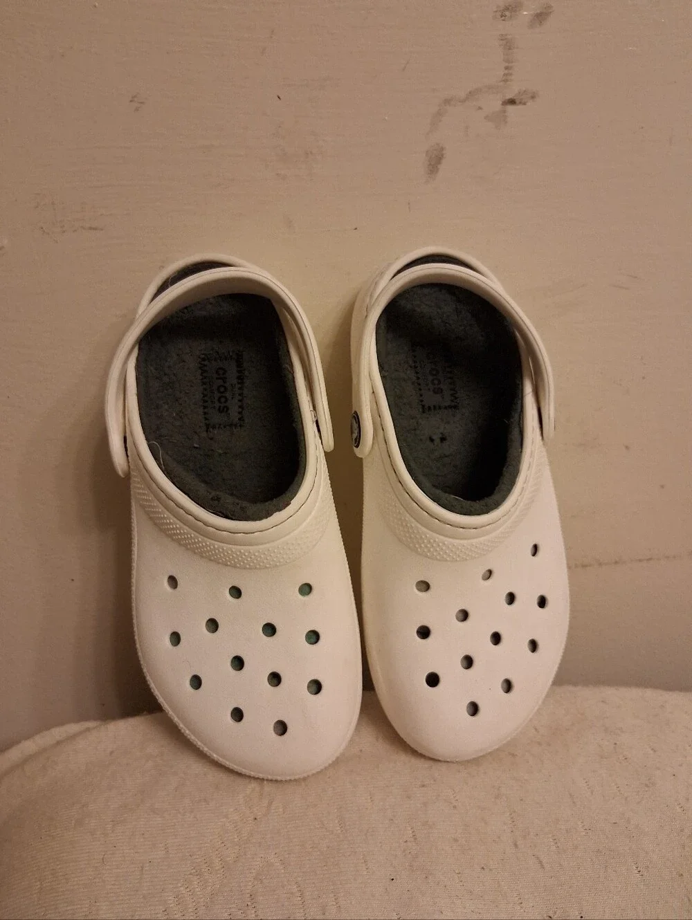 Crocs Kids Classic Clog - White Size J 2 Boys Girls Clean